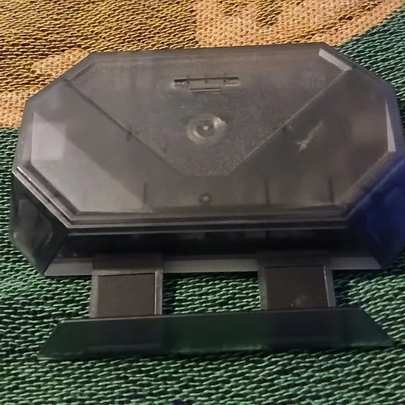 128 GB Nintendo 3DS PINK Pokemon Bank Transporter + Games - Picture 7 of 7